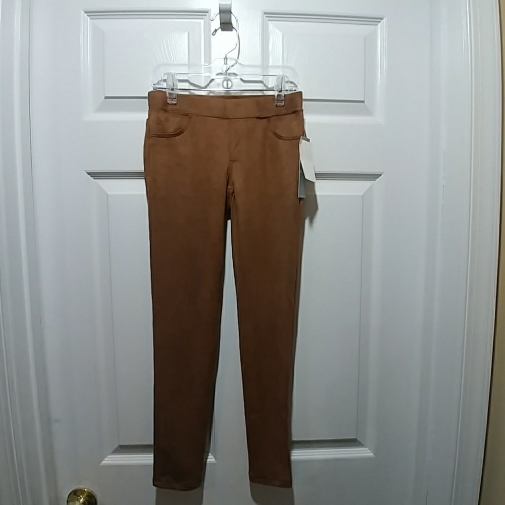 NWT Tractr Faux Suede Jeggings